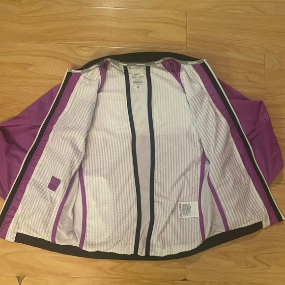 Nike Women's Dri-Fit Running Jacket Retro Purple Size XS - Picture 3 of 7